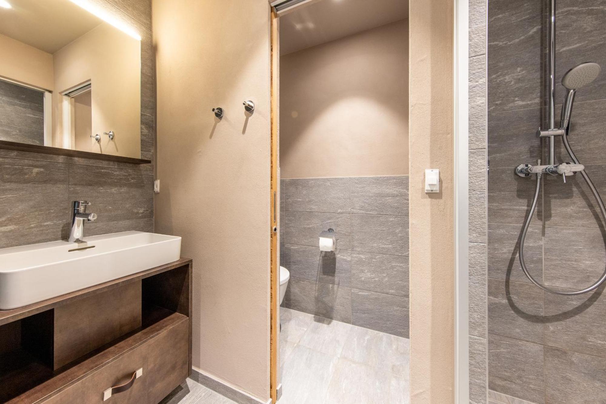 One-Bedroom Apartment Terrace or Balcony